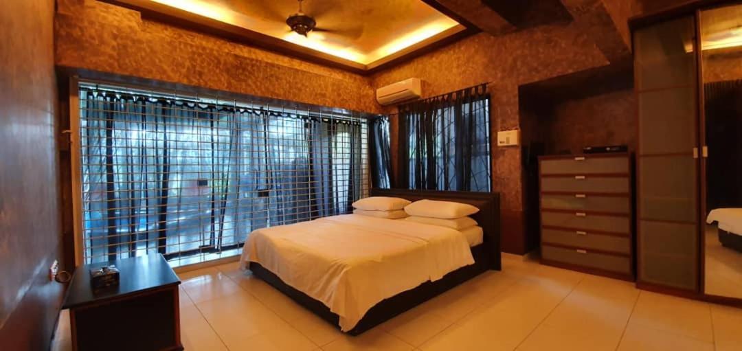 Zoo Villa With Private Pool @ Ampang Kl Экстерьер фото